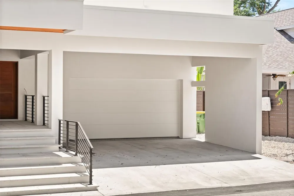 1680 CHERRY LANE Sarasota, FL 34236