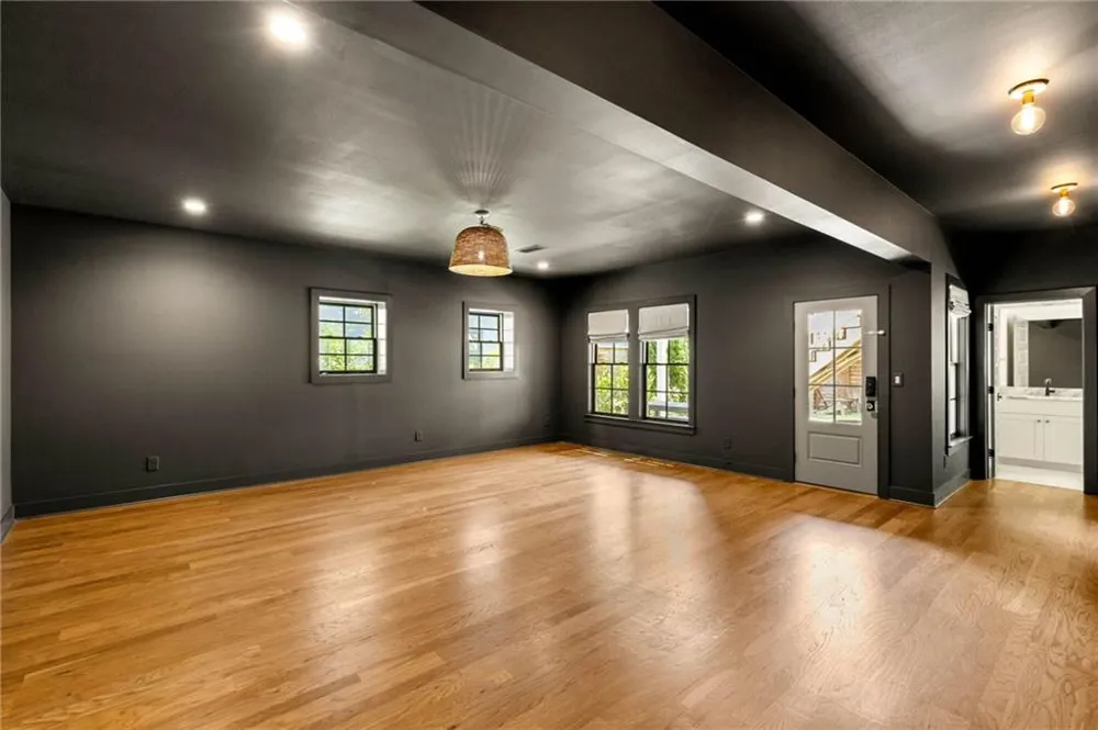 11260 Serenbe Lane Chattahoochee Hills, GA 30268