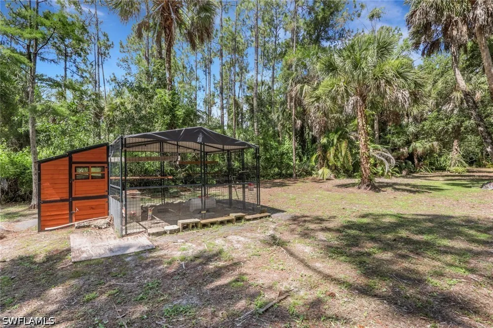 10th Avenue SE Naples, FL 34117