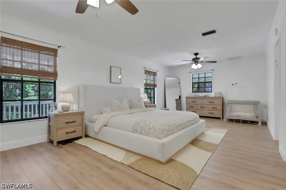10th Avenue SE Naples, FL 34117