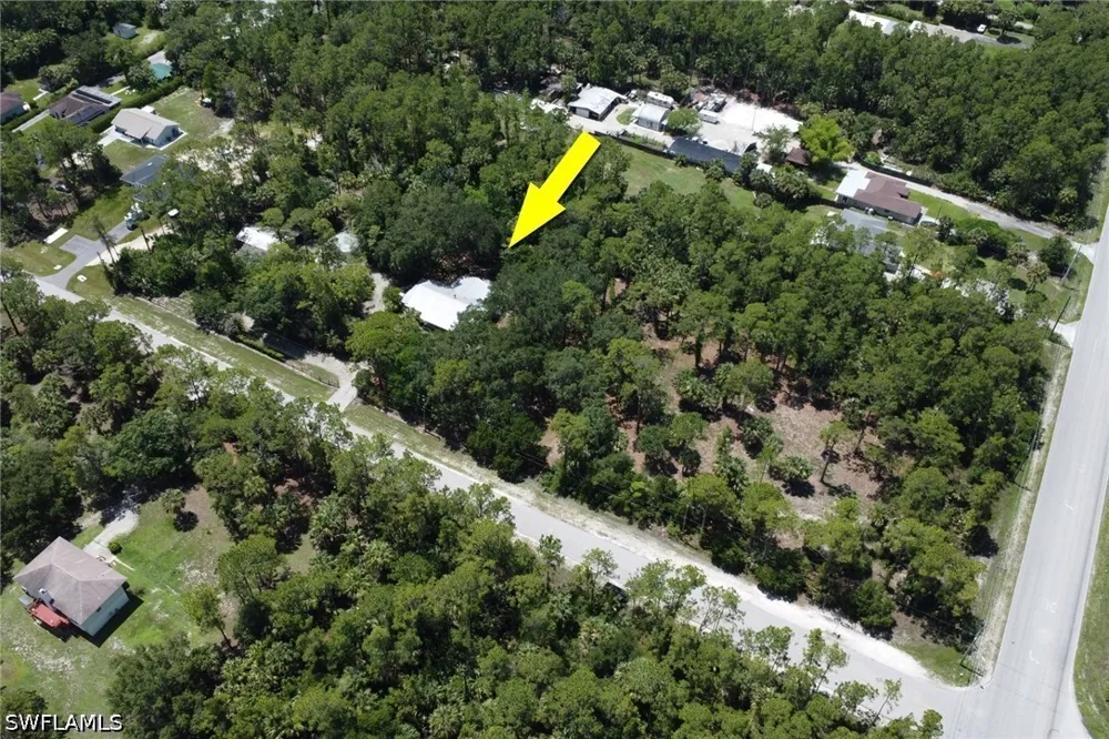 10th Avenue SE Naples, FL 34117