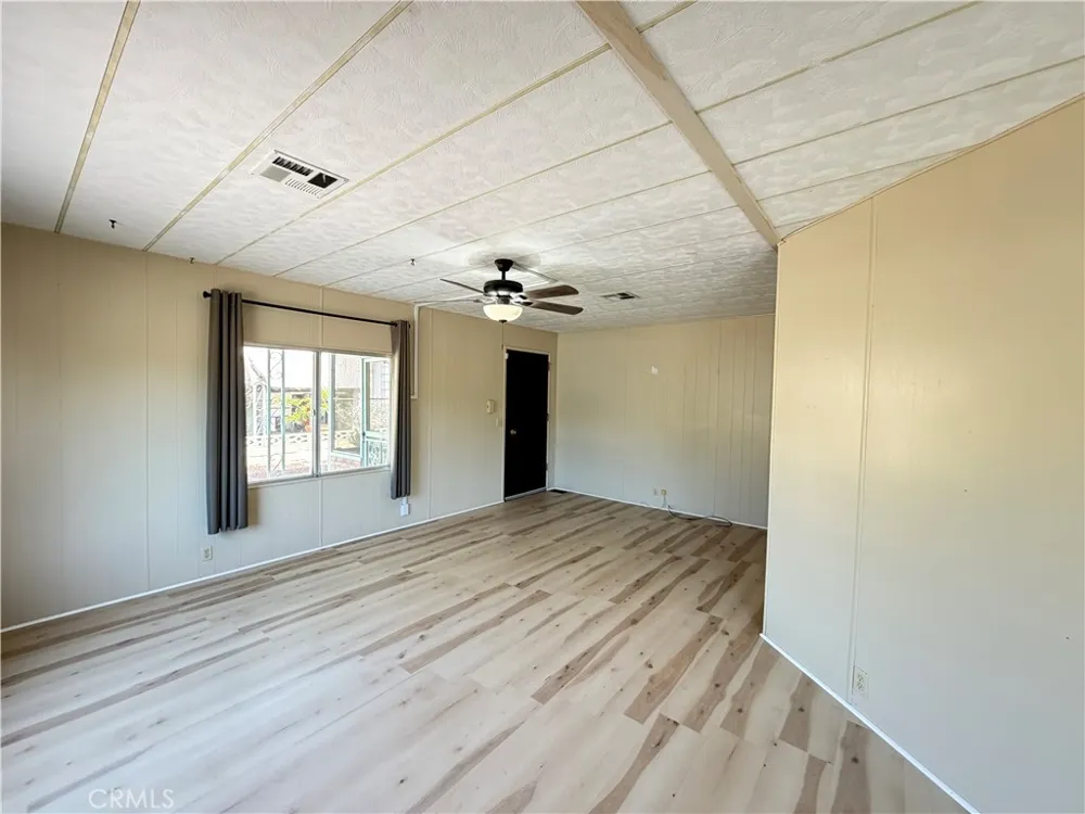 10465 Frontier Cherry Valley, CA 92223