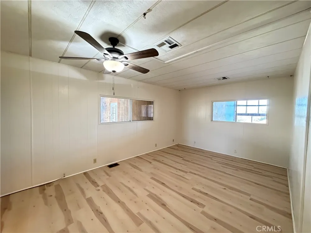 10465 Frontier Cherry Valley, CA 92223