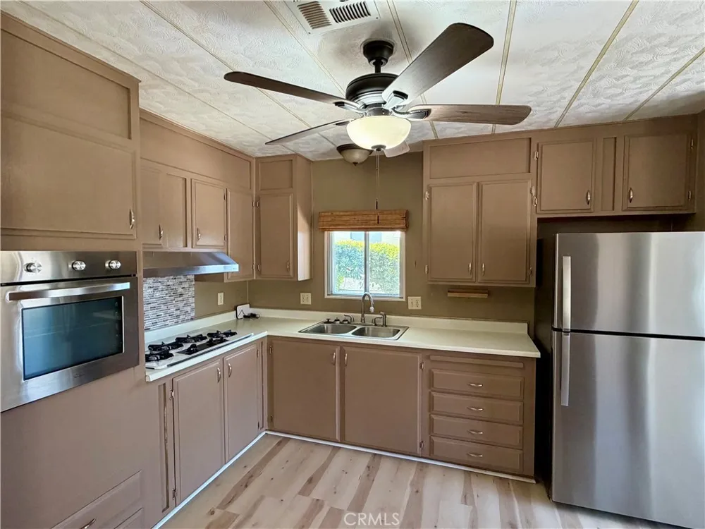 10465 Frontier Cherry Valley, CA 92223