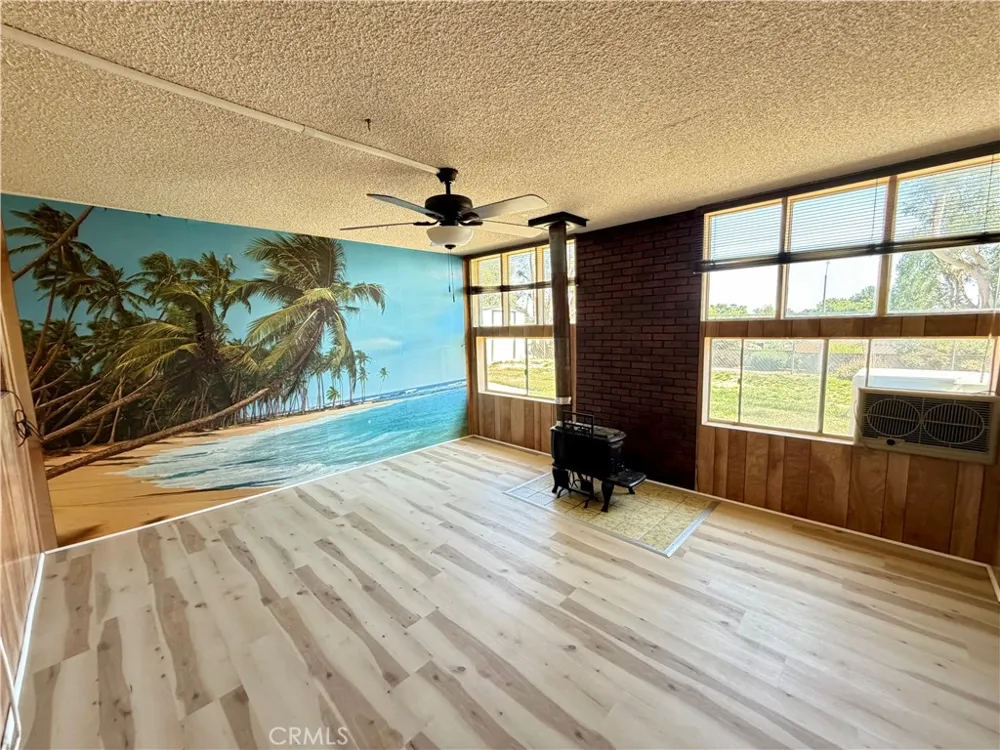 10465 Frontier Cherry Valley, CA 92223