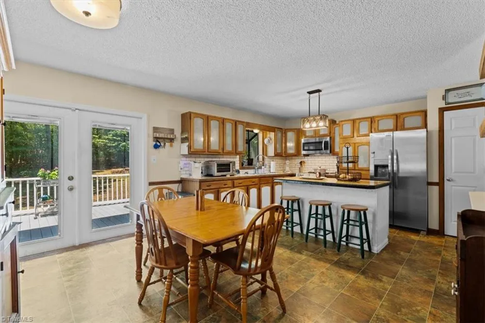 1013 Lacy Hepler Road Thomasville, NC 27360