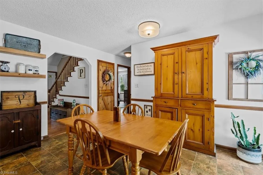 1013 Lacy Hepler Road Thomasville, NC 27360