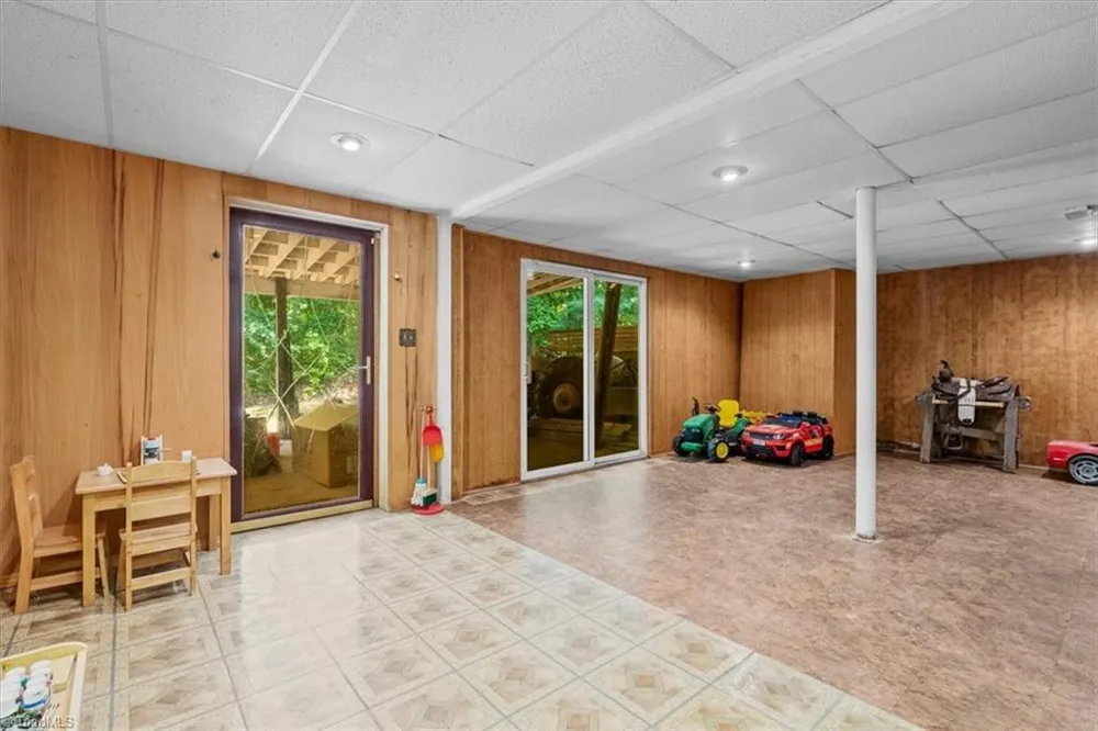 1013 Lacy Hepler Road Thomasville, NC 27360
