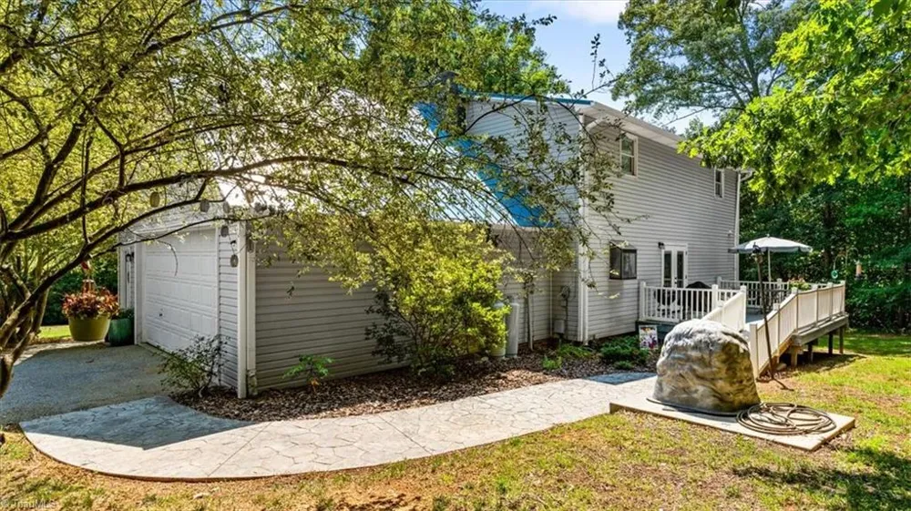 1013 Lacy Hepler Road Thomasville, NC 27360