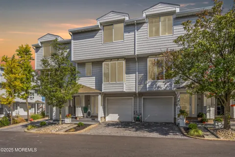 165 Riddle Avenue #9