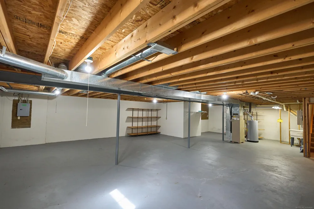 1084 Linda Drive Davison Township, MI 48243