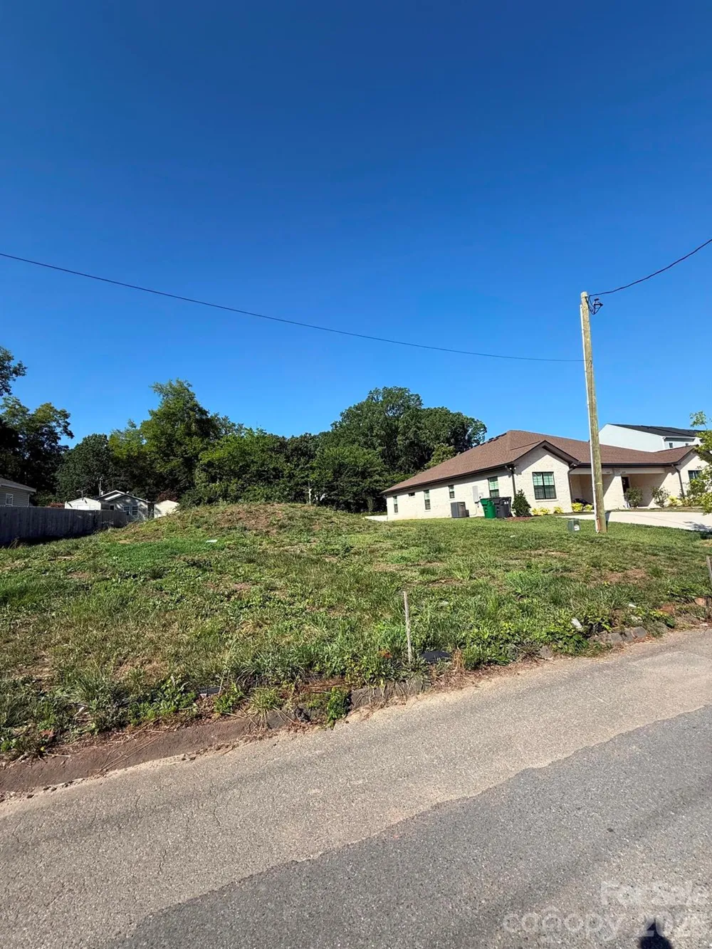 2417 & 2421 Ellen Avenue Charlotte, NC 28208
