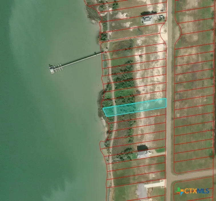 47 Bay Club Drive Seadrift, TX 77983