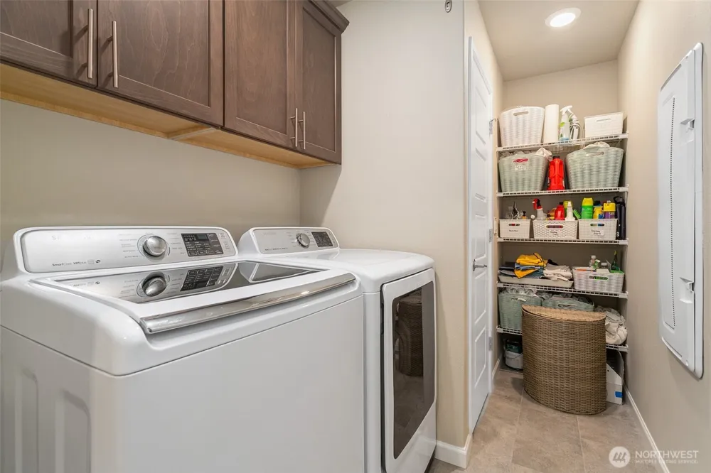 20438 SE 256th Street Covington, WA 98042