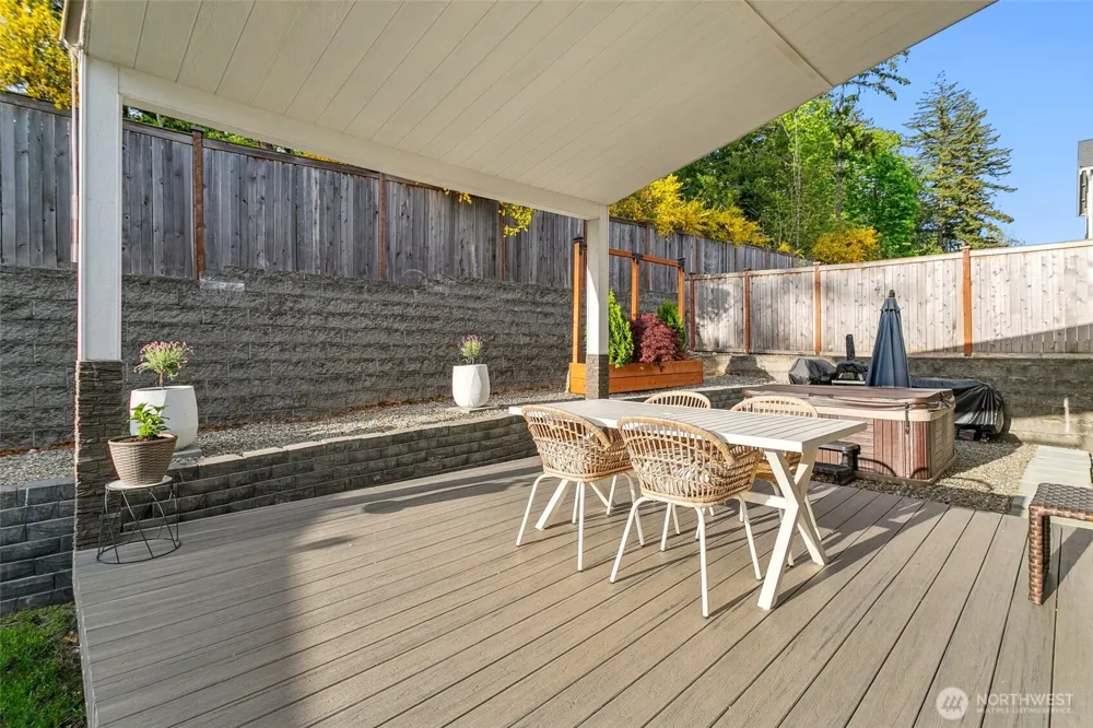 20438 SE 256th Street Covington, WA 98042