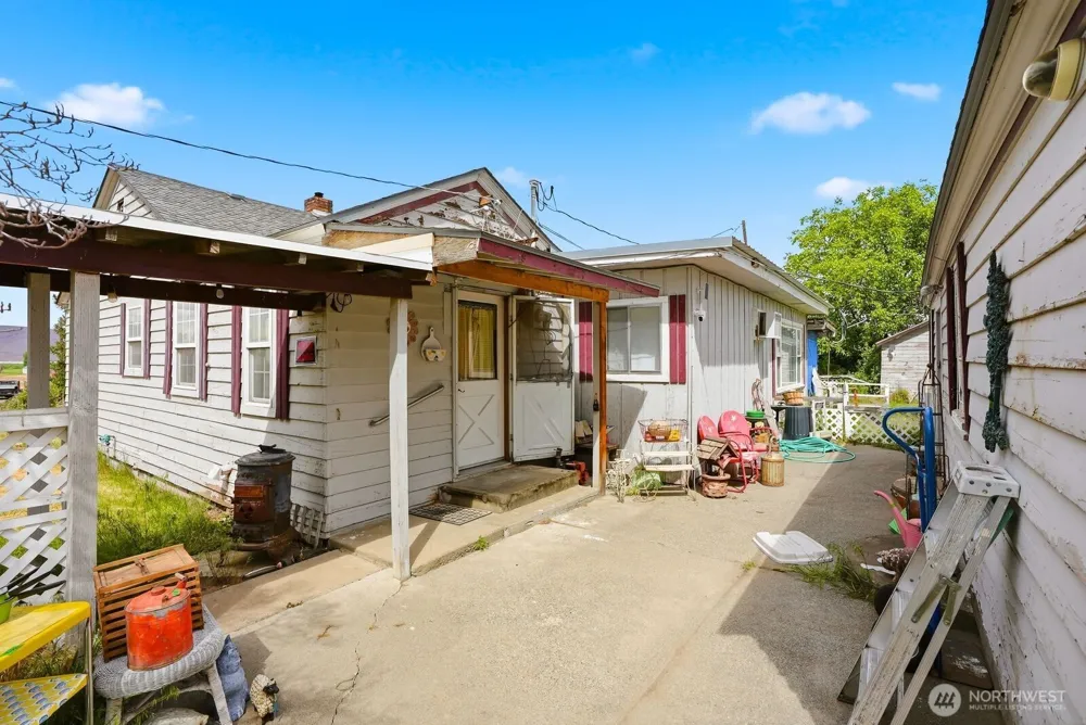 1580 Cottonwood Road Yakima, WA 98908