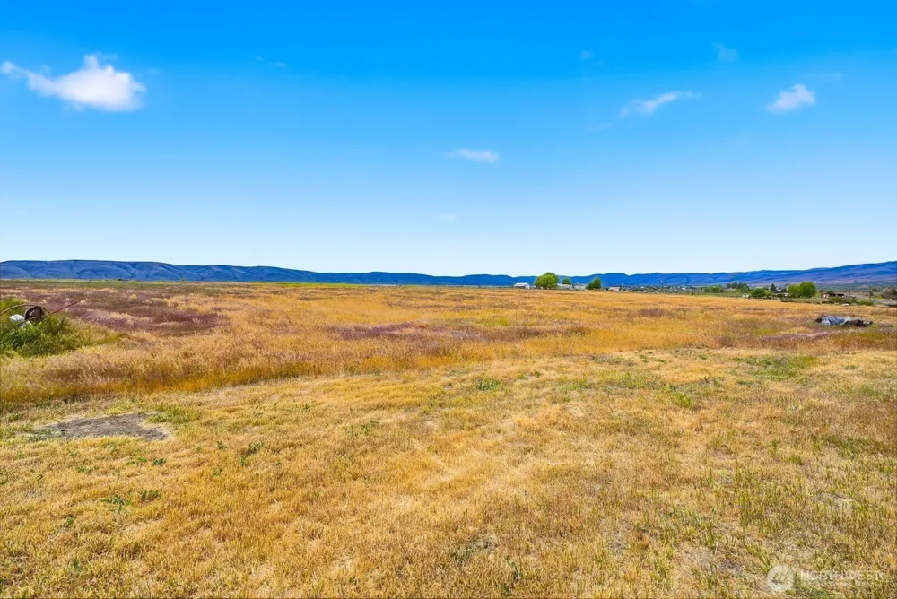 1580 Cottonwood Road Yakima, WA 98908