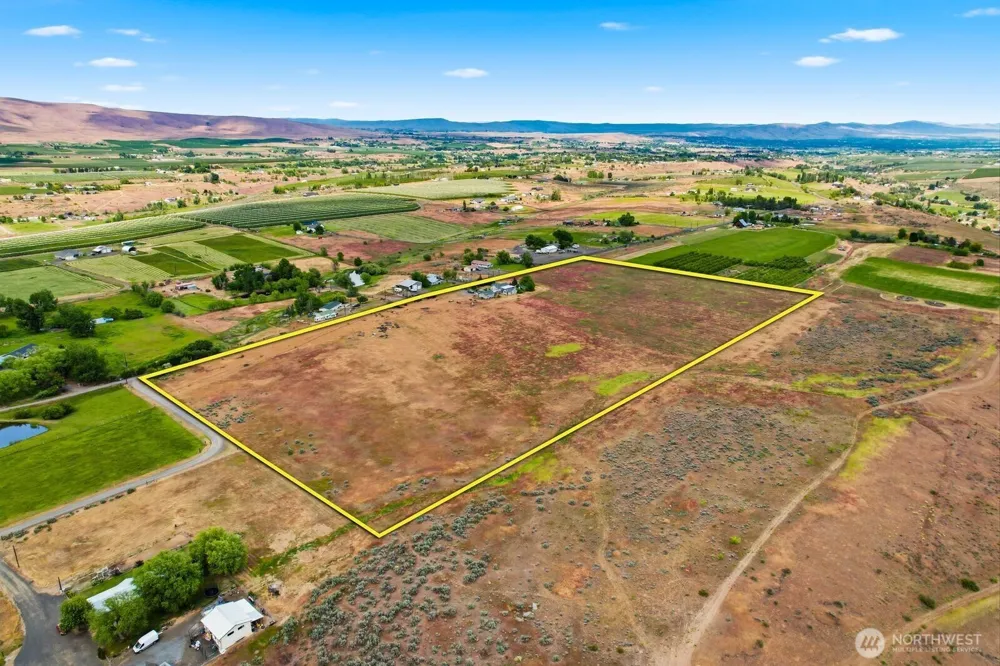 1580 Cottonwood Road Yakima, WA 98908