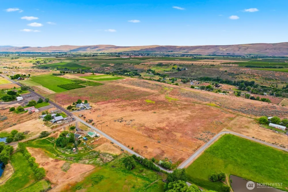 1580 Cottonwood Road Yakima, WA 98908