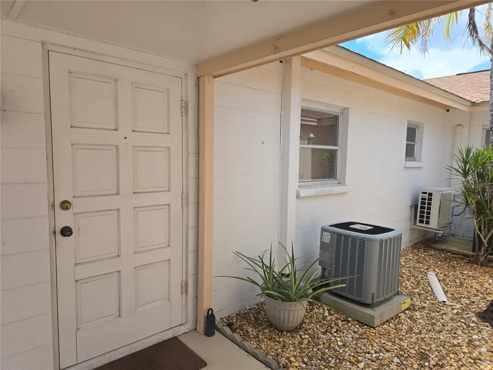 5064 LIVE OAK CIR #5064 Bradenton, FL 34207