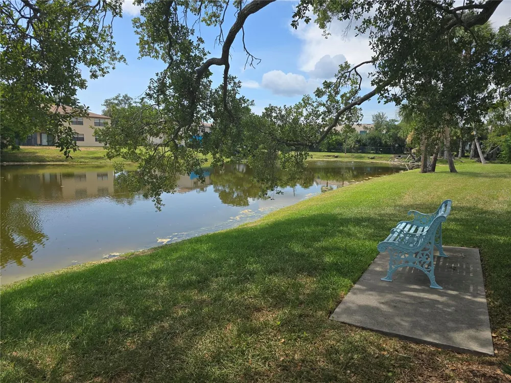 5064 LIVE OAK CIR #5064 Bradenton, FL 34207