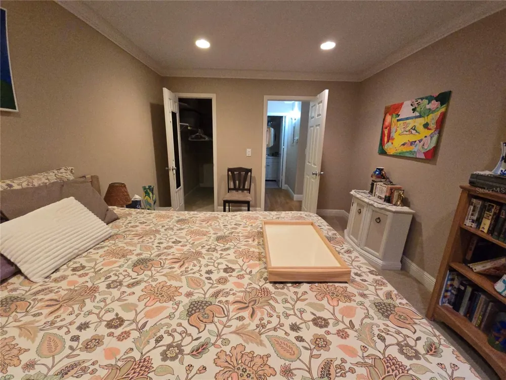 5064 LIVE OAK CIR #5064 Bradenton, FL 34207