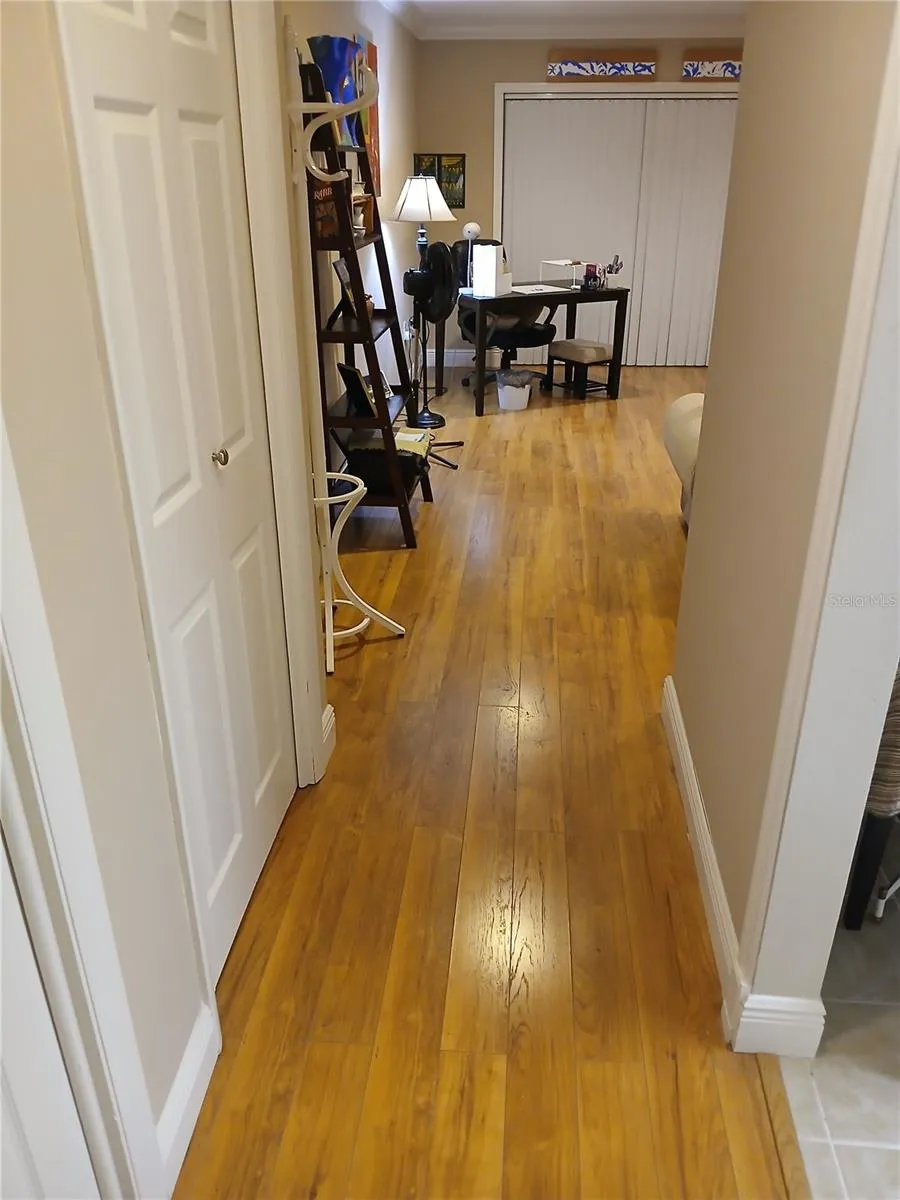 5064 LIVE OAK CIR #5064 Bradenton, FL 34207