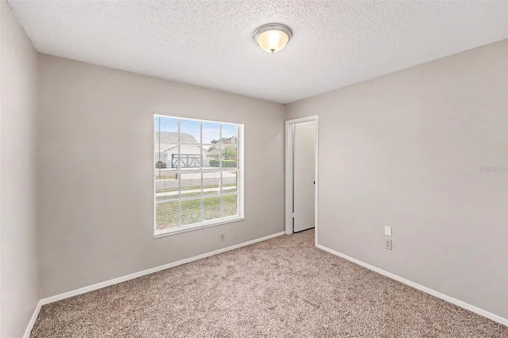 8739 OSAGE DRIVE Tampa, FL 33634