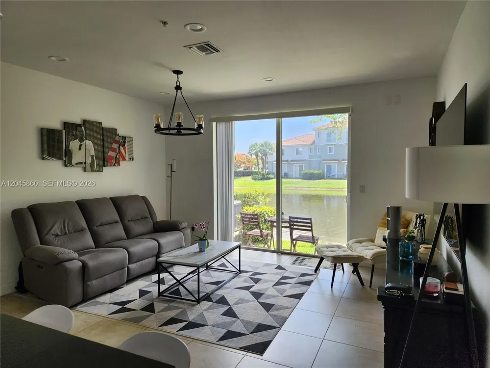 2675 SW 81st Ter #2647 Miramar, FL 33025