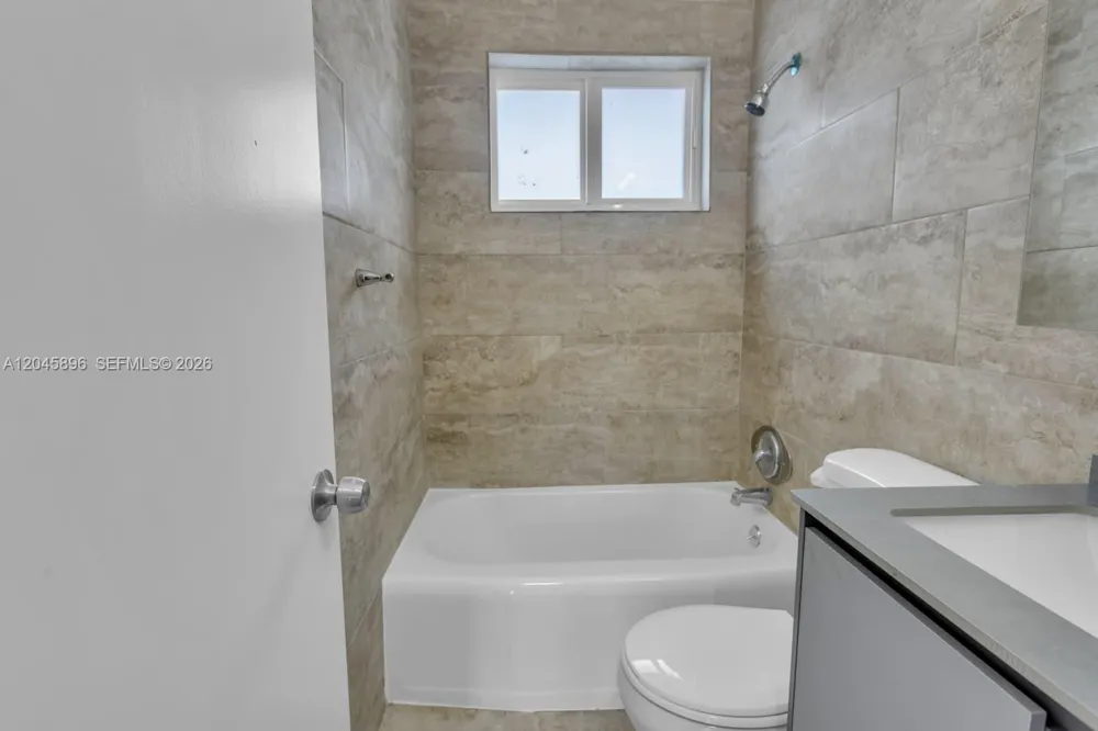 1430 NW 2nd Ave #2 Florida City, FL 33034