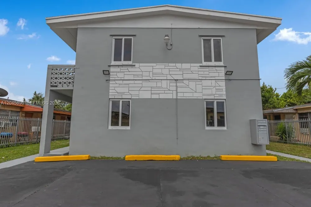 1430 NW 2nd Ave #2 Florida City, FL 33034