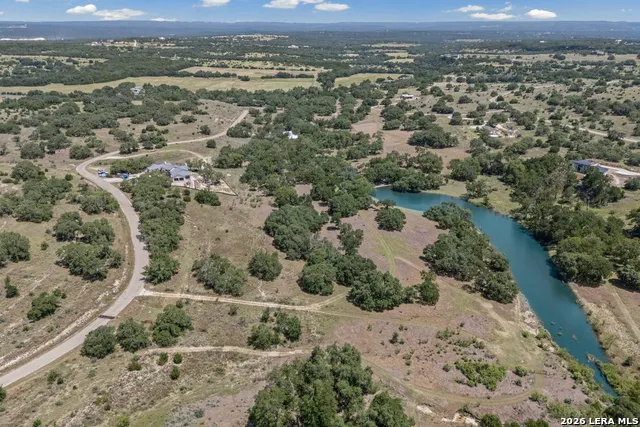 1364 WALNUT SPRINGS RD Johnson City, TX 78636