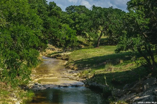 1364 WALNUT SPRINGS RD Johnson City, TX 78636