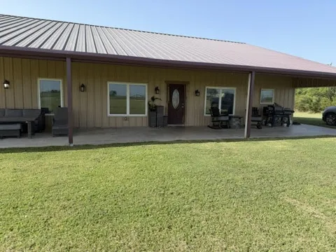 387 Private Road 1452