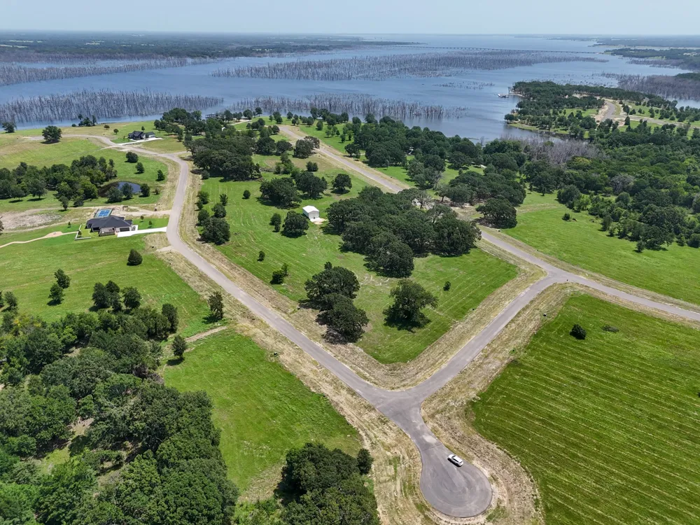 280 Shoreline Drive Dodd City, TX 75438
