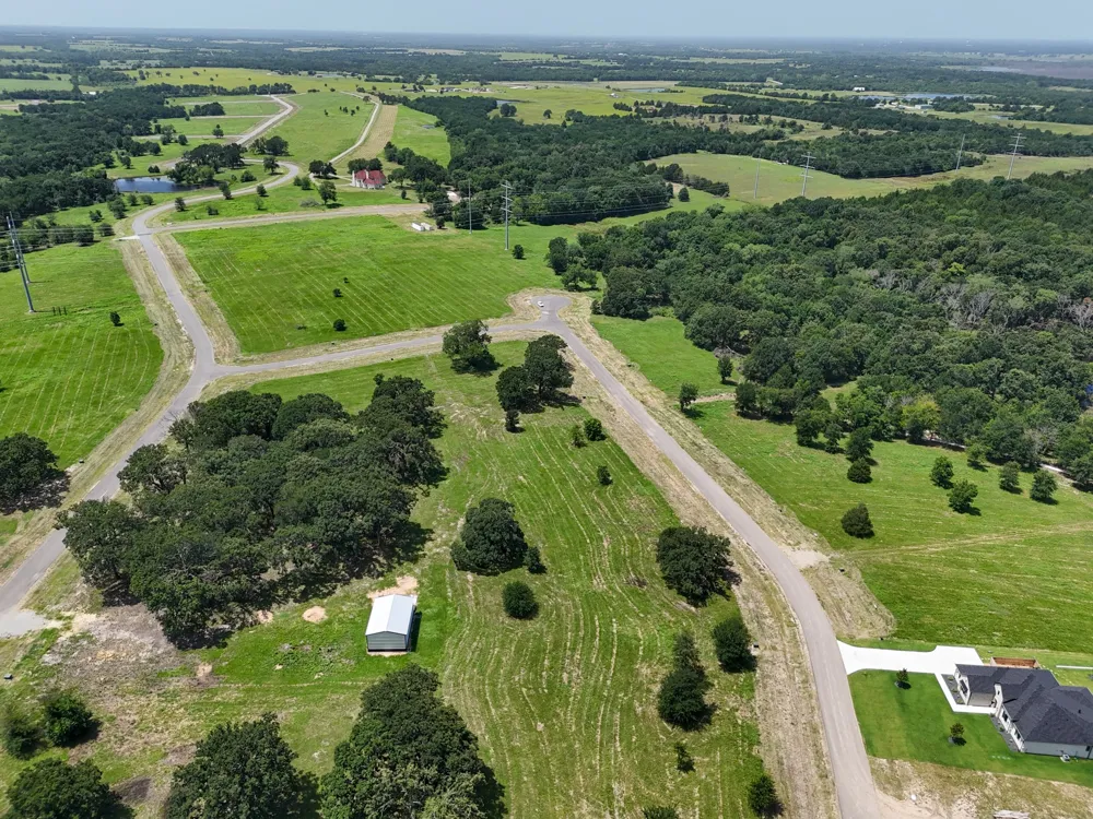 280 Shoreline Drive Dodd City, TX 75438