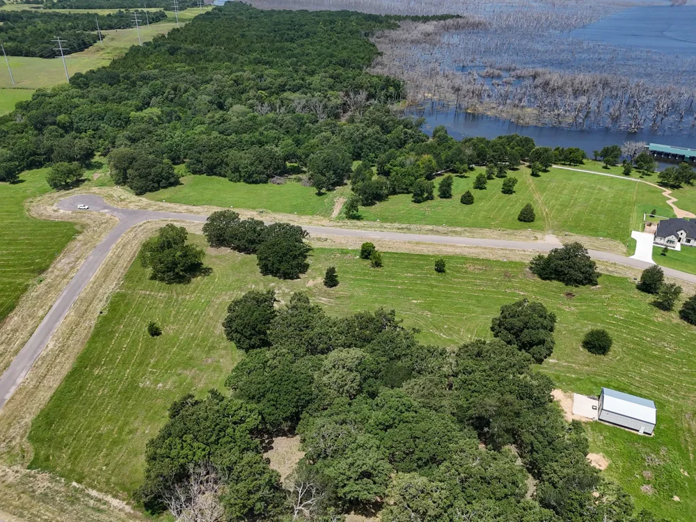 280 Shoreline Drive Dodd City, TX 75438