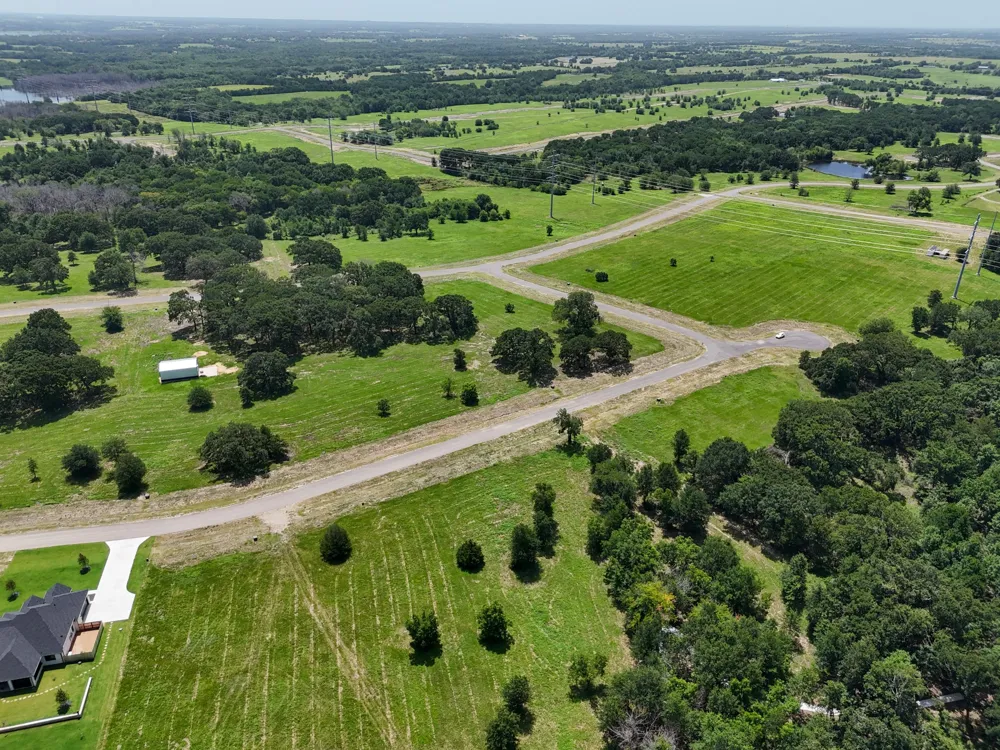 280 Shoreline Drive Dodd City, TX 75438