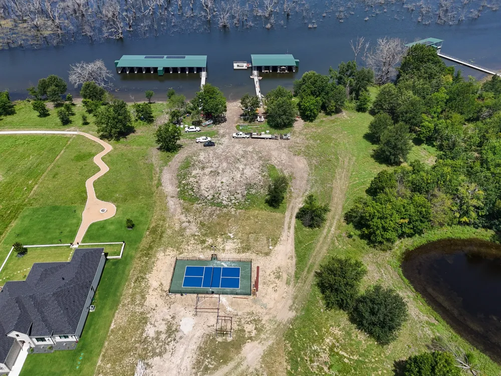 280 Shoreline Drive Dodd City, TX 75438