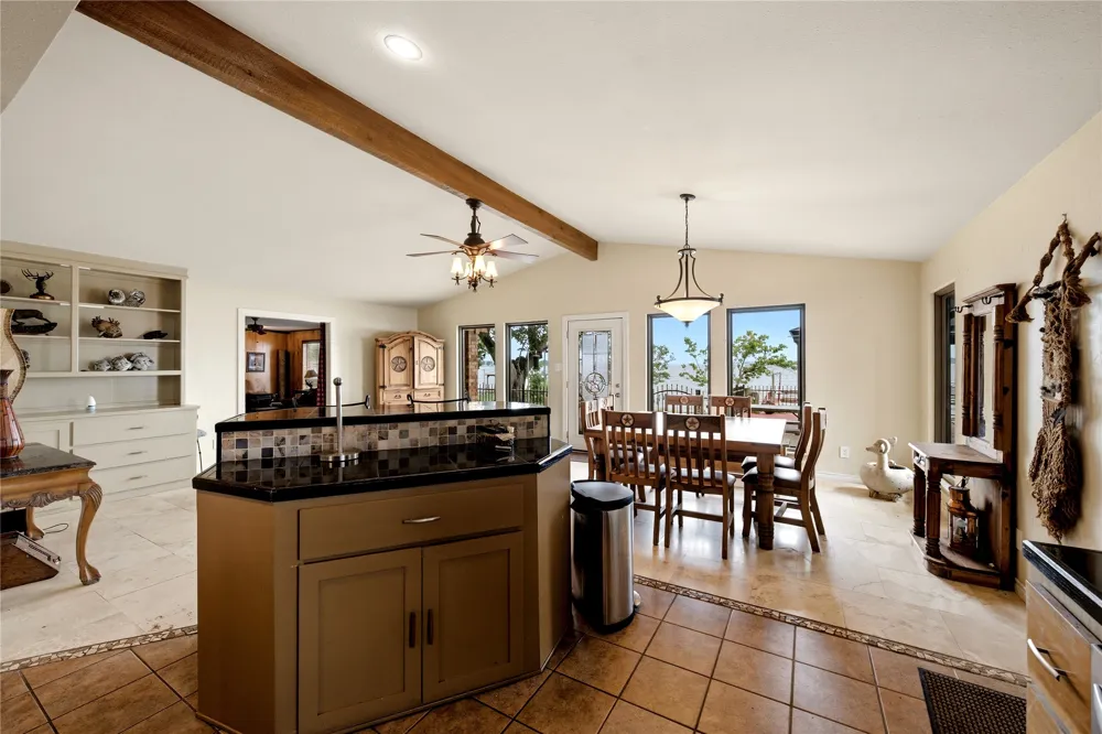 21282 Southwind Drive Chandler, TX 75758
