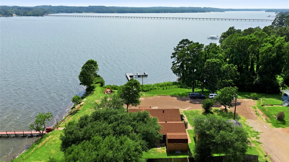 21282 Southwind Drive Chandler, TX 75758