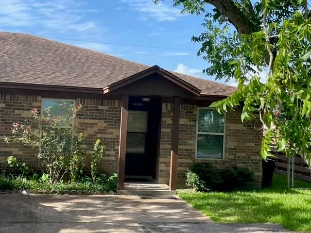 12225 11th Street Santa Fe, TX 77510