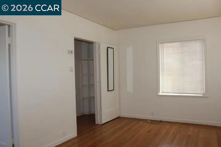 1209 Marin Ave. Albany, CA 94706