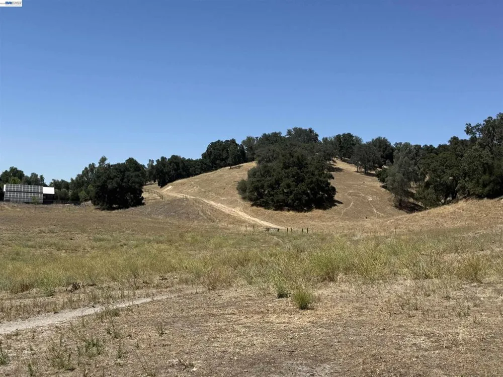 Chispa Rd Atascadero, CA 93422