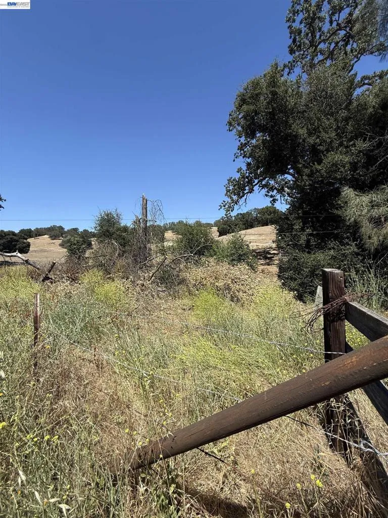 Chispa Rd Atascadero, CA 93422