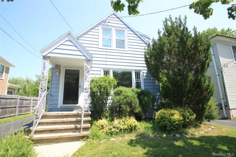 38 Glenwood