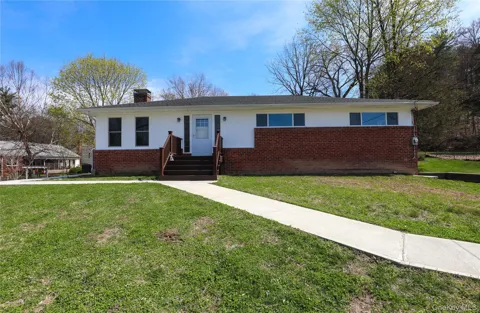 111 Zandhoek Road
