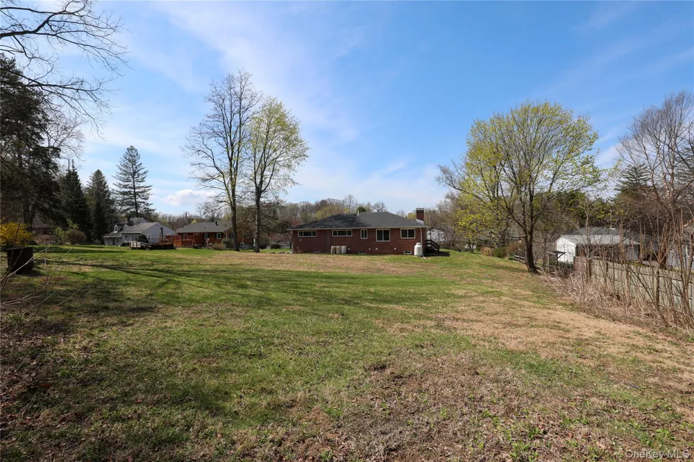 111 Zandhoek Road Hurley, NY 12443