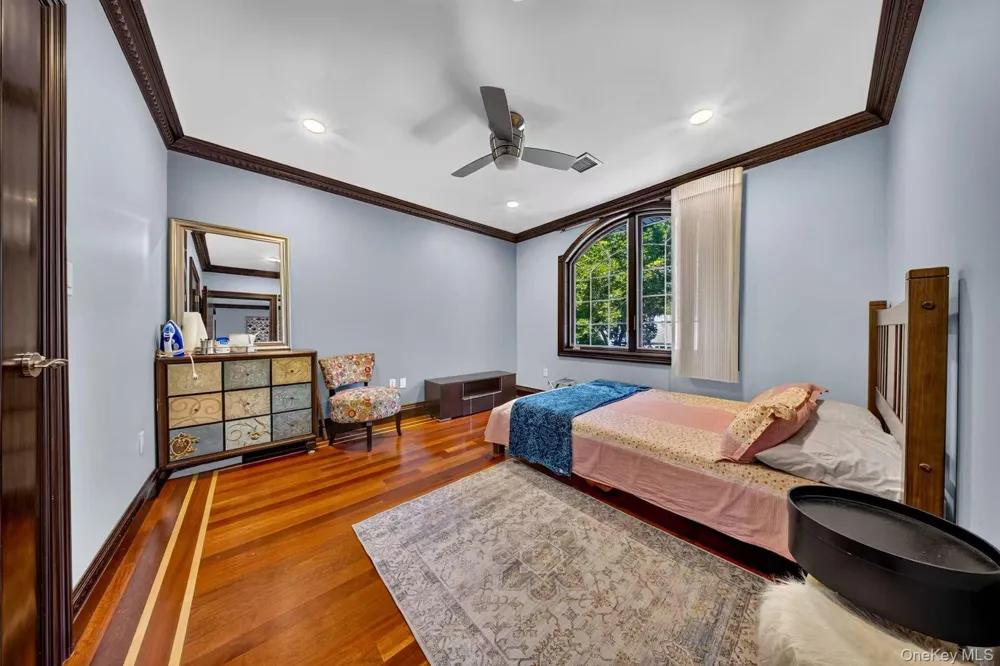242-14 83rd Avenue Bellerose, NY 11426