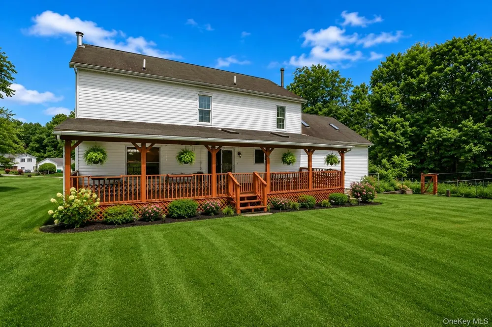 74 Losee Road Wappingers Falls, NY 12590